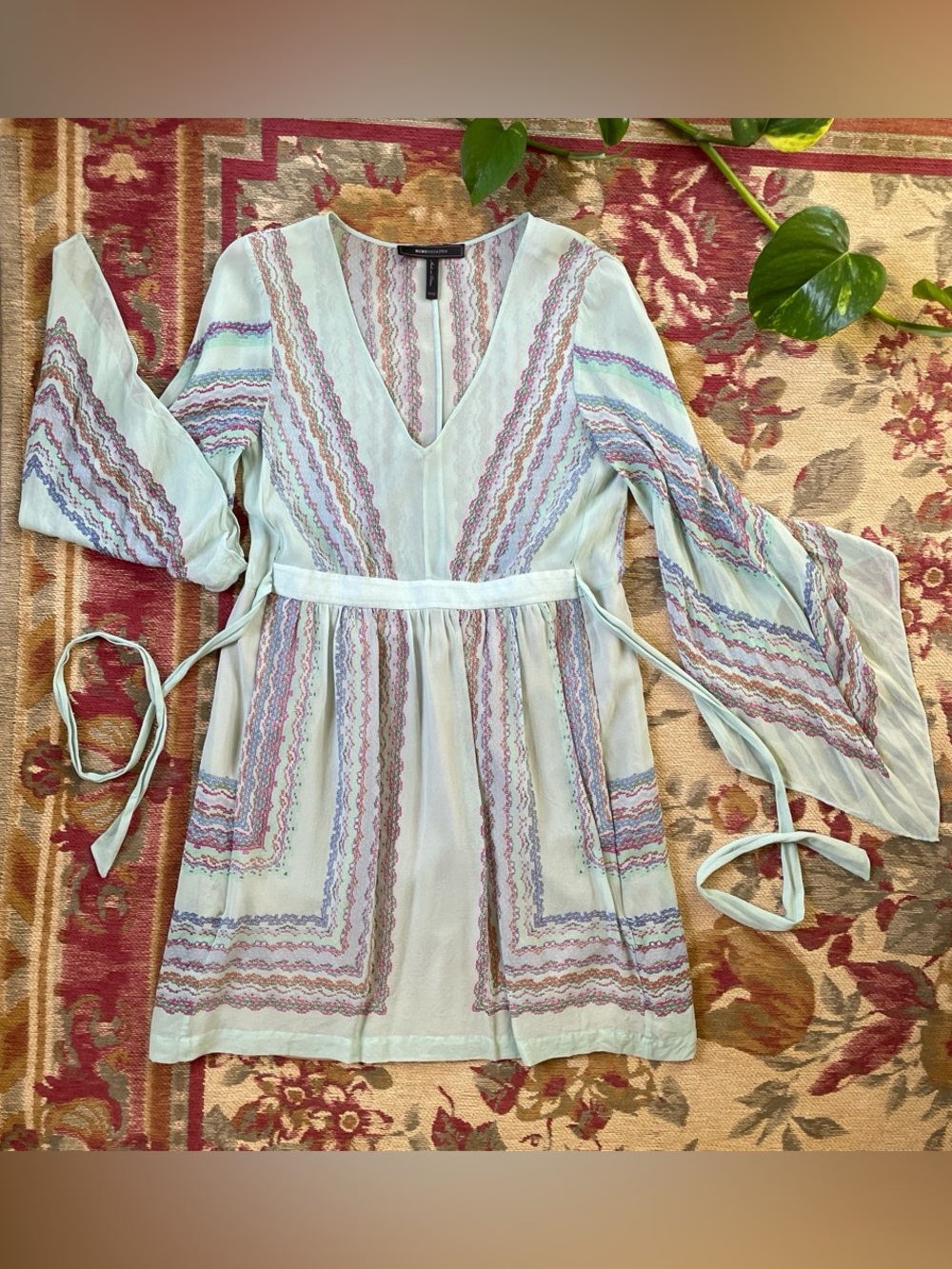 BCBGMAXAZRIA Seafoam and Jewel Toned Sheer Silk V Neck Women’s Mini Dress